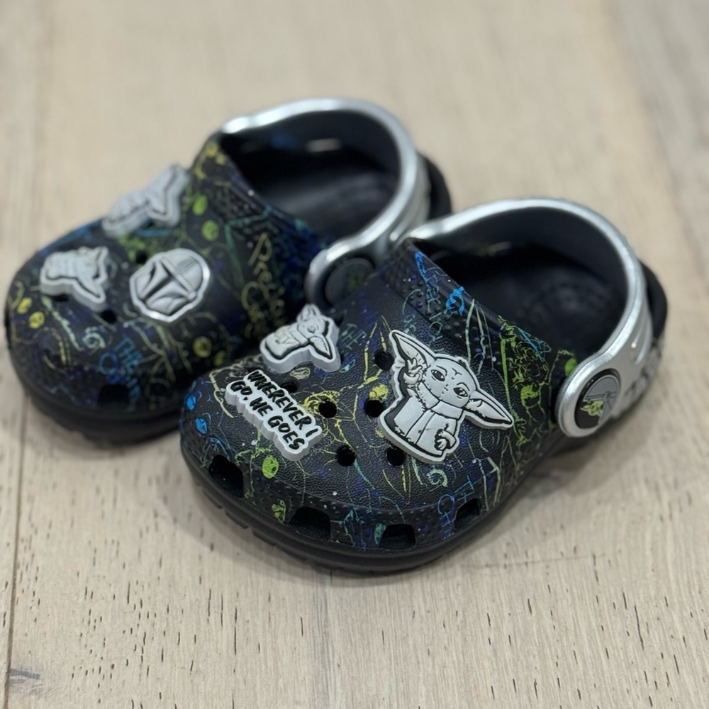 NEW Crocs x Disney Star Wars Mandalorian The Child Clog Shoes Baby C 4 Slip On